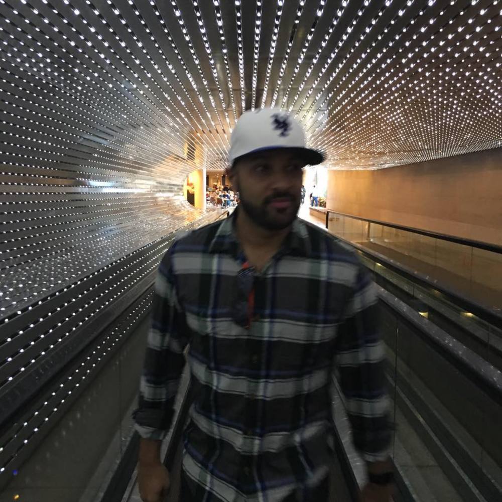 Meet your Posher, Justin